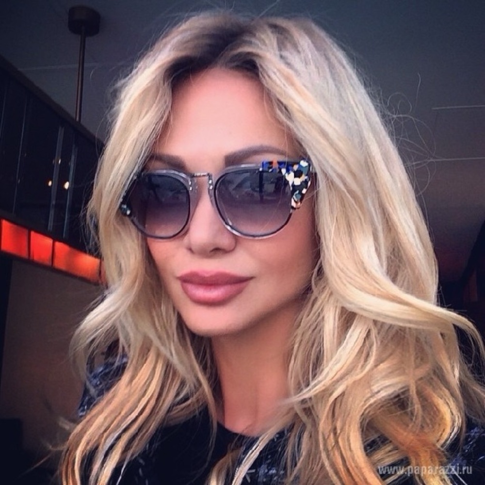 FENDI FF0074/S CAT EYE SUNGLASSES

Colorful marble   Sunglasses